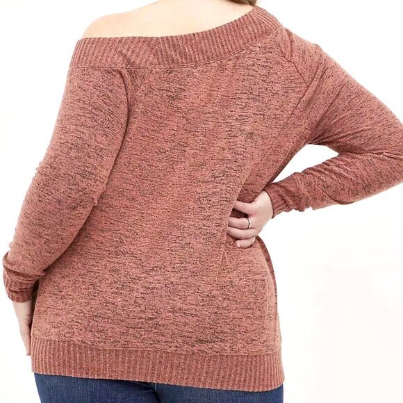 TORRID 4 Plus Size Off Shoulder Super Soft Plush Rib Trim Sweatshirt Coral ish - Picture 4 of 16